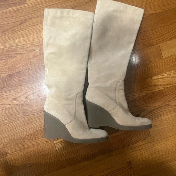 Calvin Klein Solidad suede boots. Cream color 7 medium. NWOT. - Picture 8 of 10